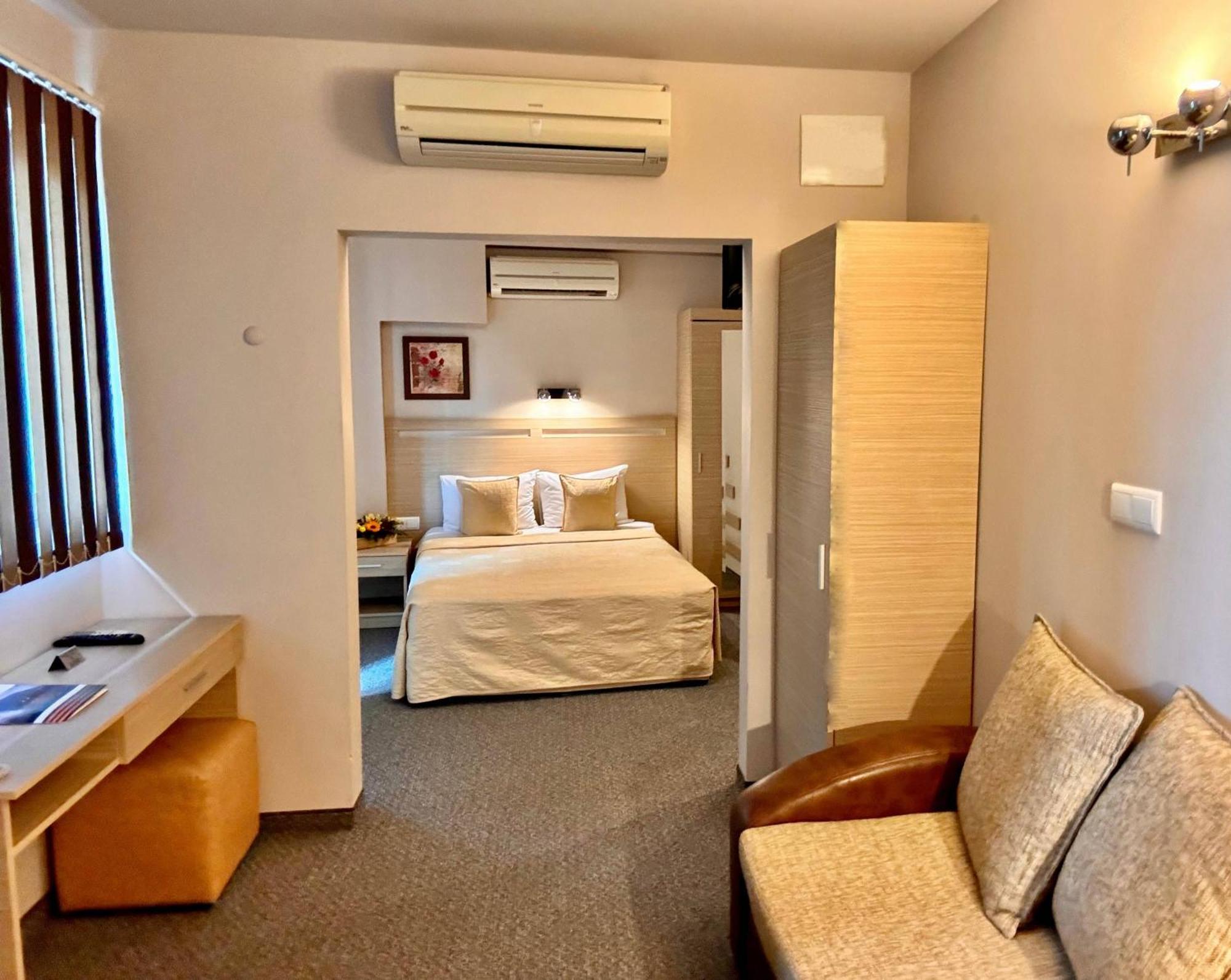 Expo Hotel بلوفديف المظهر الخارجي الصورة